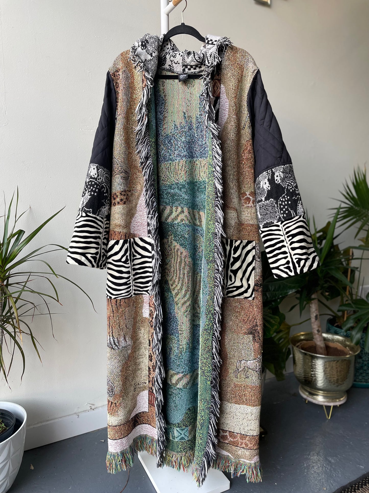 Savannah Tapestry Coat Extra Long Small/Medium